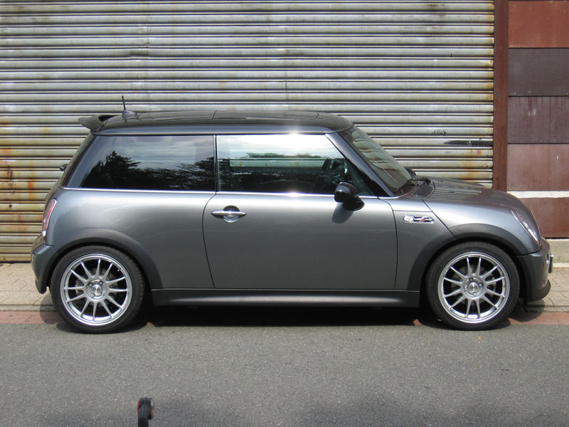 [Bild: MINI-017.jpg]